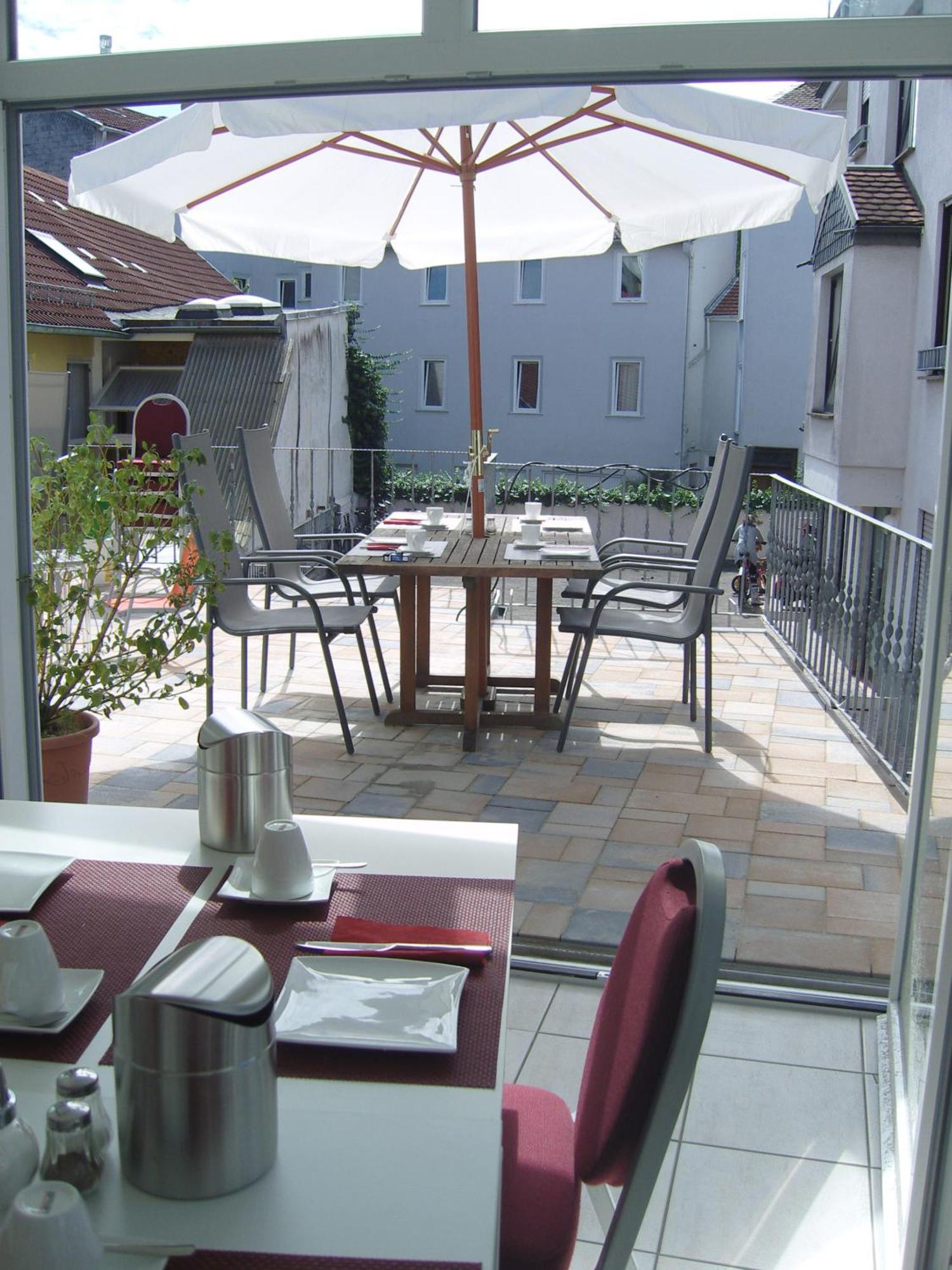 Zum Loewen Otel Bad Homburg vor der Höhe Dış mekan fotoğraf