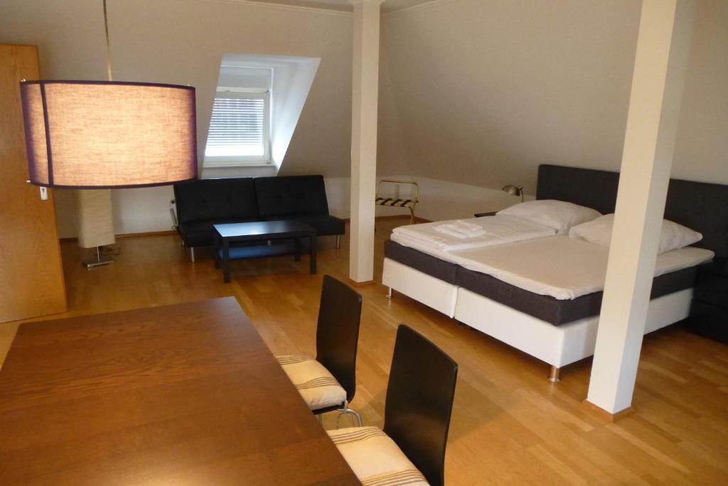 Zum Loewen Otel Bad Homburg vor der Höhe Oda fotoğraf