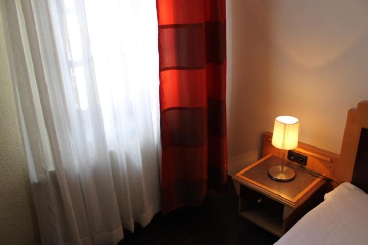 Zum Loewen Otel Bad Homburg vor der Höhe Dış mekan fotoğraf
